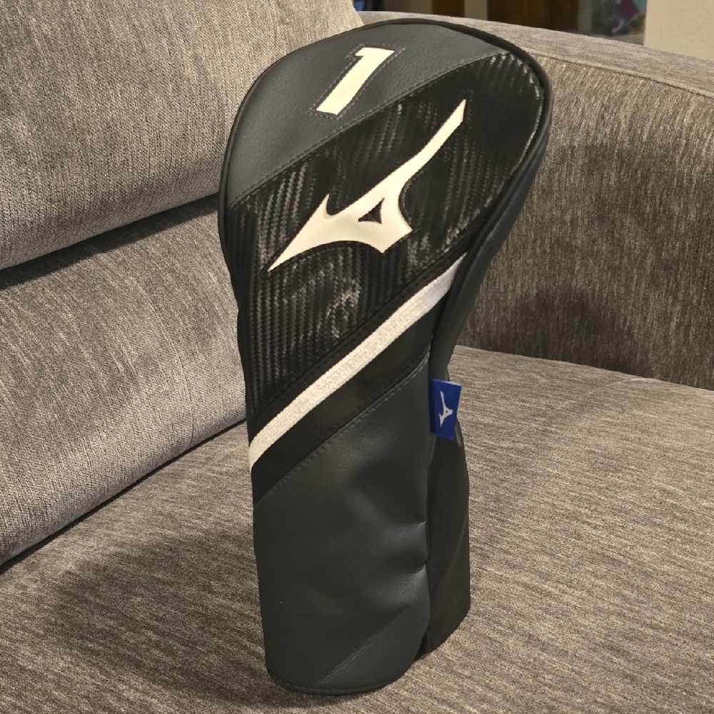 Mizuno Driver Headcover - ST-Z Release